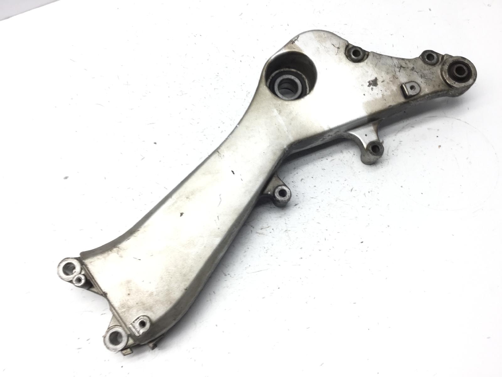 Honda silver wing 600 staffa supporto scarico marmitta 2001 2005 jh2pf01a