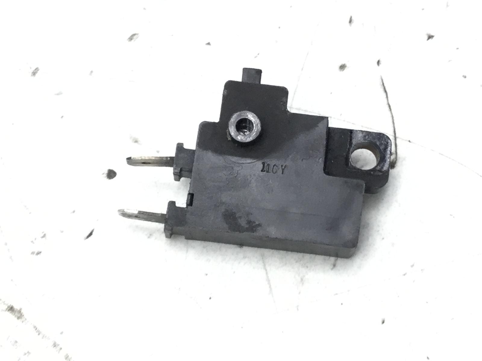 Honda silver wing 600 sensore pulsante stop microstop freno anteriore 2001 2005 jh2pf01a