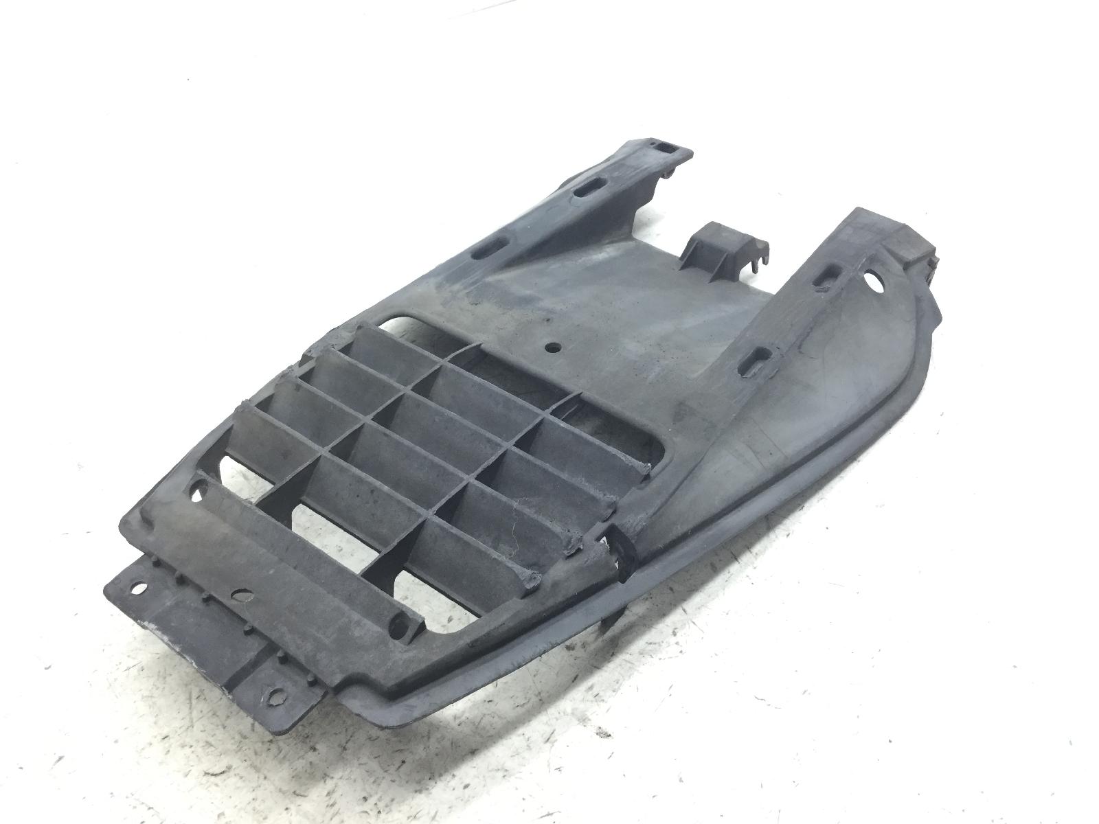 Honda silver wing 600 carena chiglia sottopedana sottopavimento 2001 2005 jh2pf01a32k