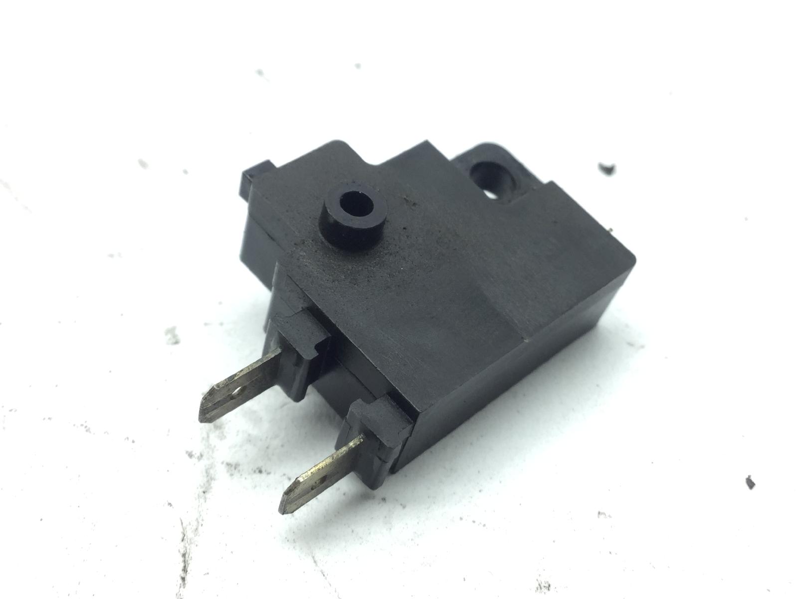 Honda silver wing 600 sensore stop microstop freno anteriore destro 2001 2005 jh2pf01a21k