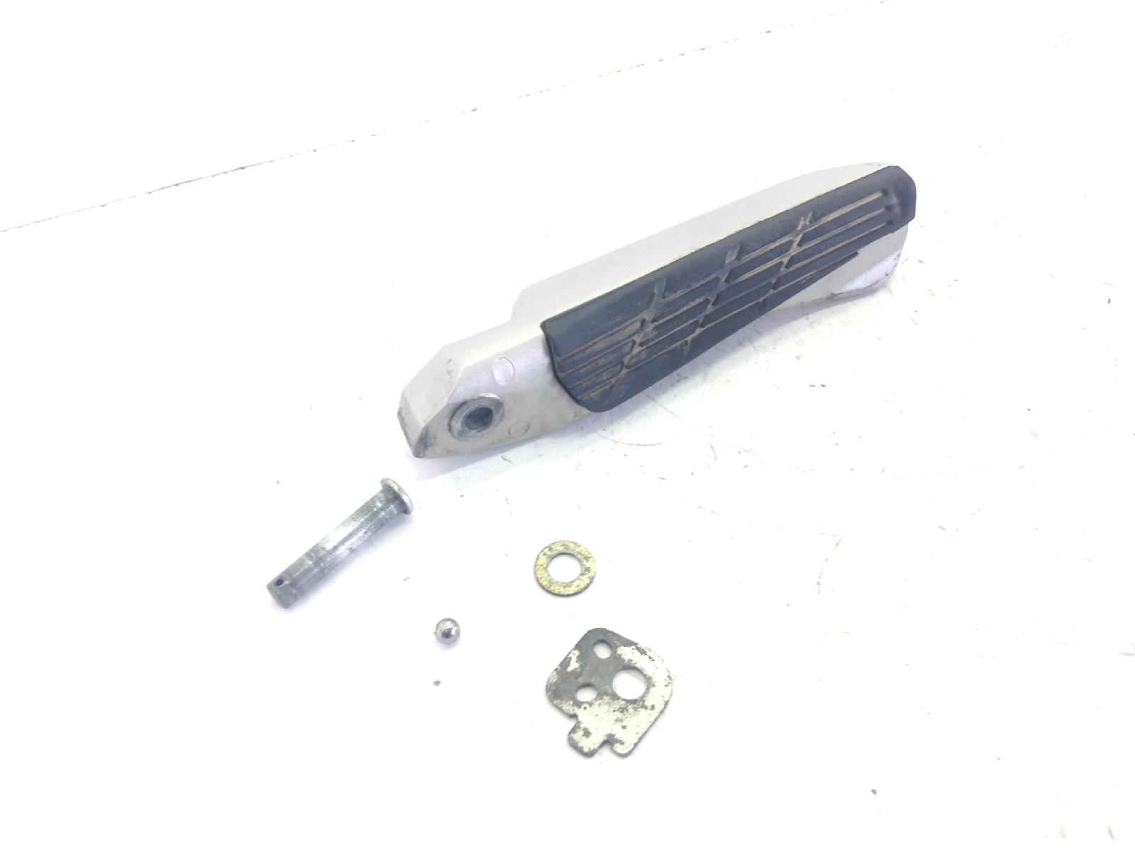 Honda silver wing 600 pedana poggiapiede posteriore sinistra e accessori 2001 2005 jh2pf01a