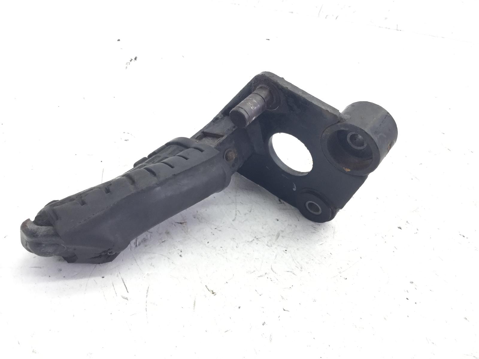 Suzuki intruder vl 250 pedana anteriore sinistra e supporto - gomma usurata 2000 2001 a5121