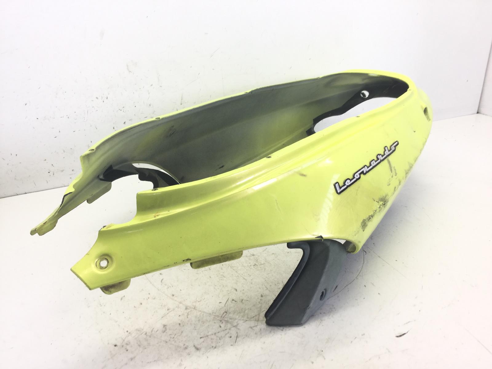 Aprilia leonardo 150 carena fiancate coda codone posteriore - crepa 1999 2002 mba20