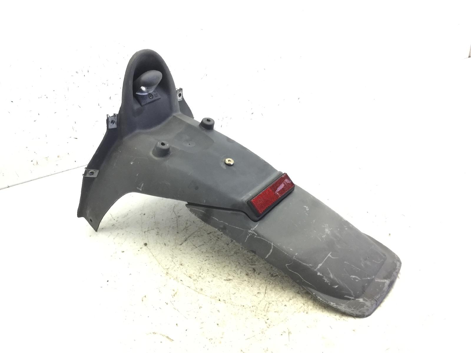 Aprilia leonardo 150 parafango posteriore portatarga e supporto luce 1999 2002 mba20