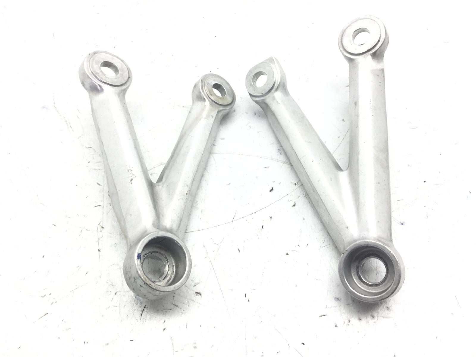 Honda cbr f 650 coppia staffe supporto motore 2017 2017 mlhrc96a