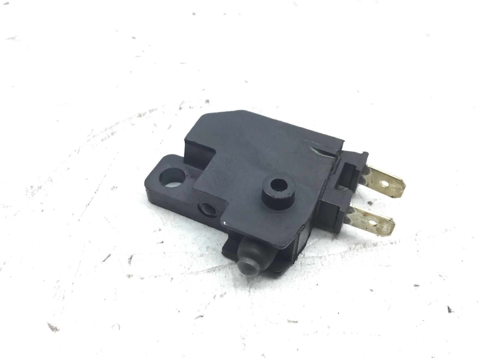 Honda cbr f 650 sensore microstop pompa freno anteriore destra 2017 2017 mlhrc96a