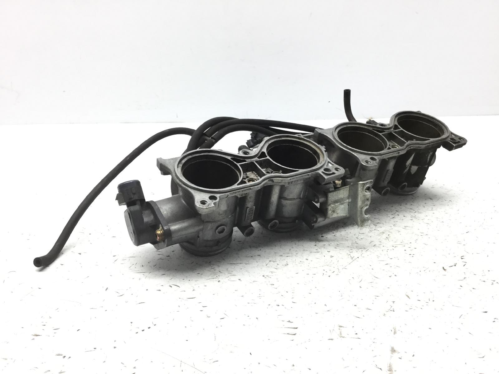 Honda cbr rr fireblade 900 sc50 954 corpo farfallato 2002 2003 sc50a1
