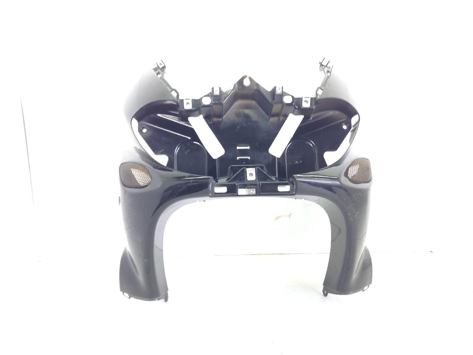 Piaggio x9 evolution 200 carena scudo anteriore - piccola rottura 2003 2003 m2300004