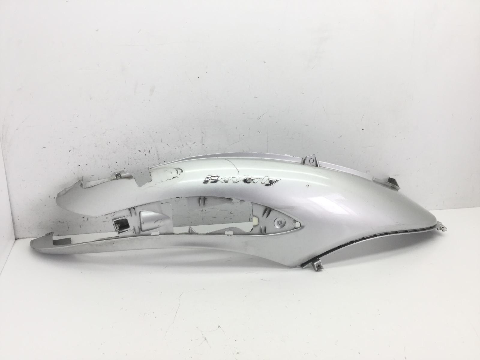 Piaggio beverly tourer 125 carena fiancata posteriore destra 2007 2010 m28901