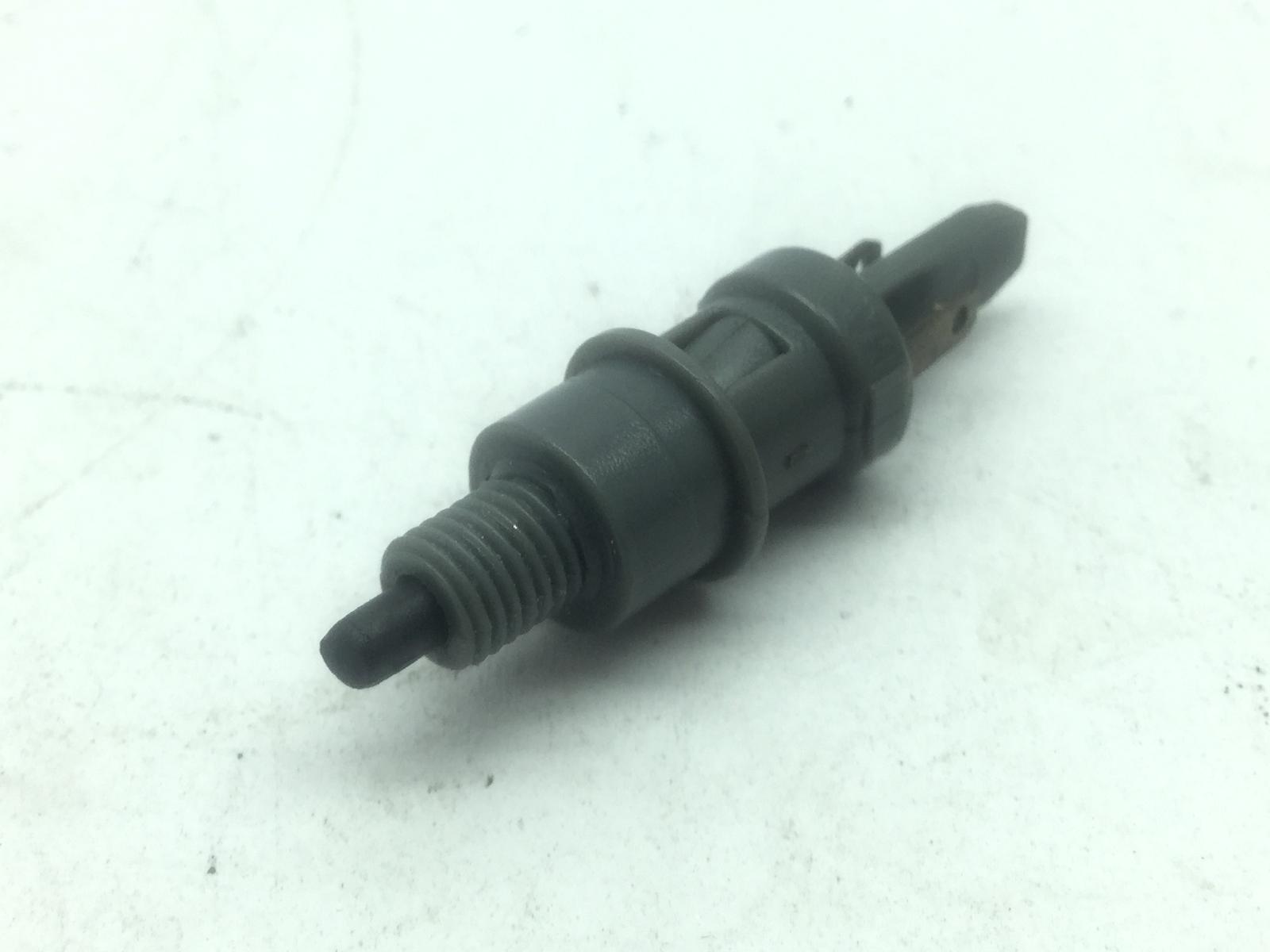 Piaggio typhoon 2t e2 50 sensore stop microstop freno posteriore sinistro 2010 2016 lbmc501