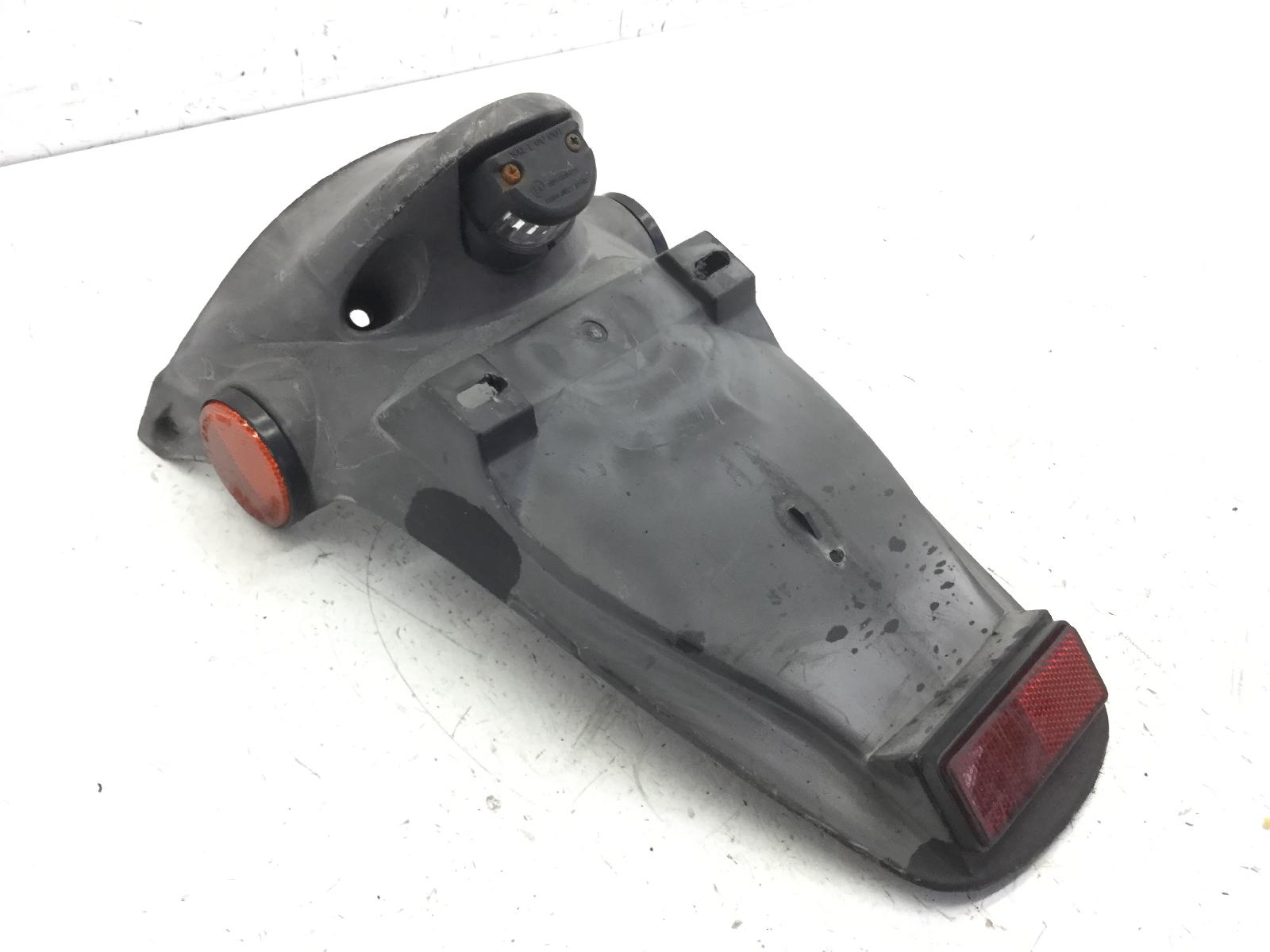 Kymco people euro 3 125 parafango posteriore portatarga e supporto luce 2007 2008 b20011