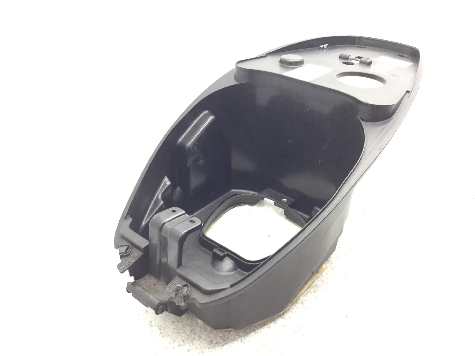 Kymco people euro 3 125 carena vano sottosella 2007 2008 b20011