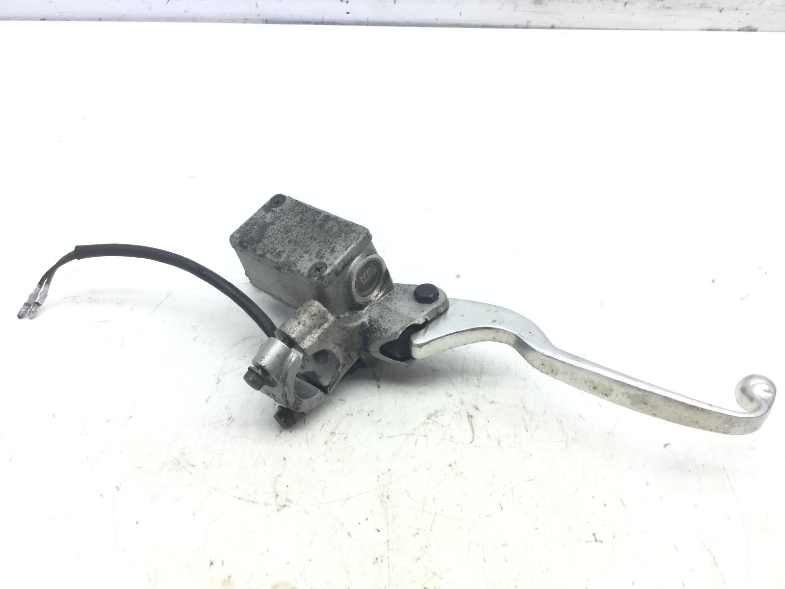 Kymco people euro 3 125 pompa freno anteriore destra con leva piegata 2007 2008 b20011