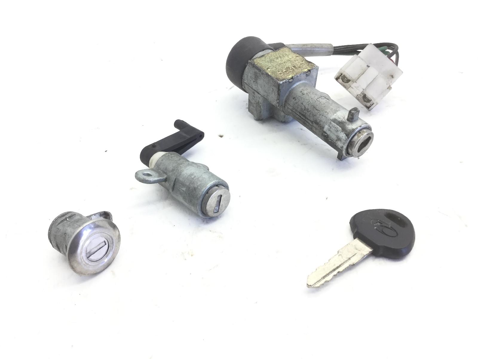 Kymco people euro 3 125 blocchetto accensione e chiave 2007 2008 b20011