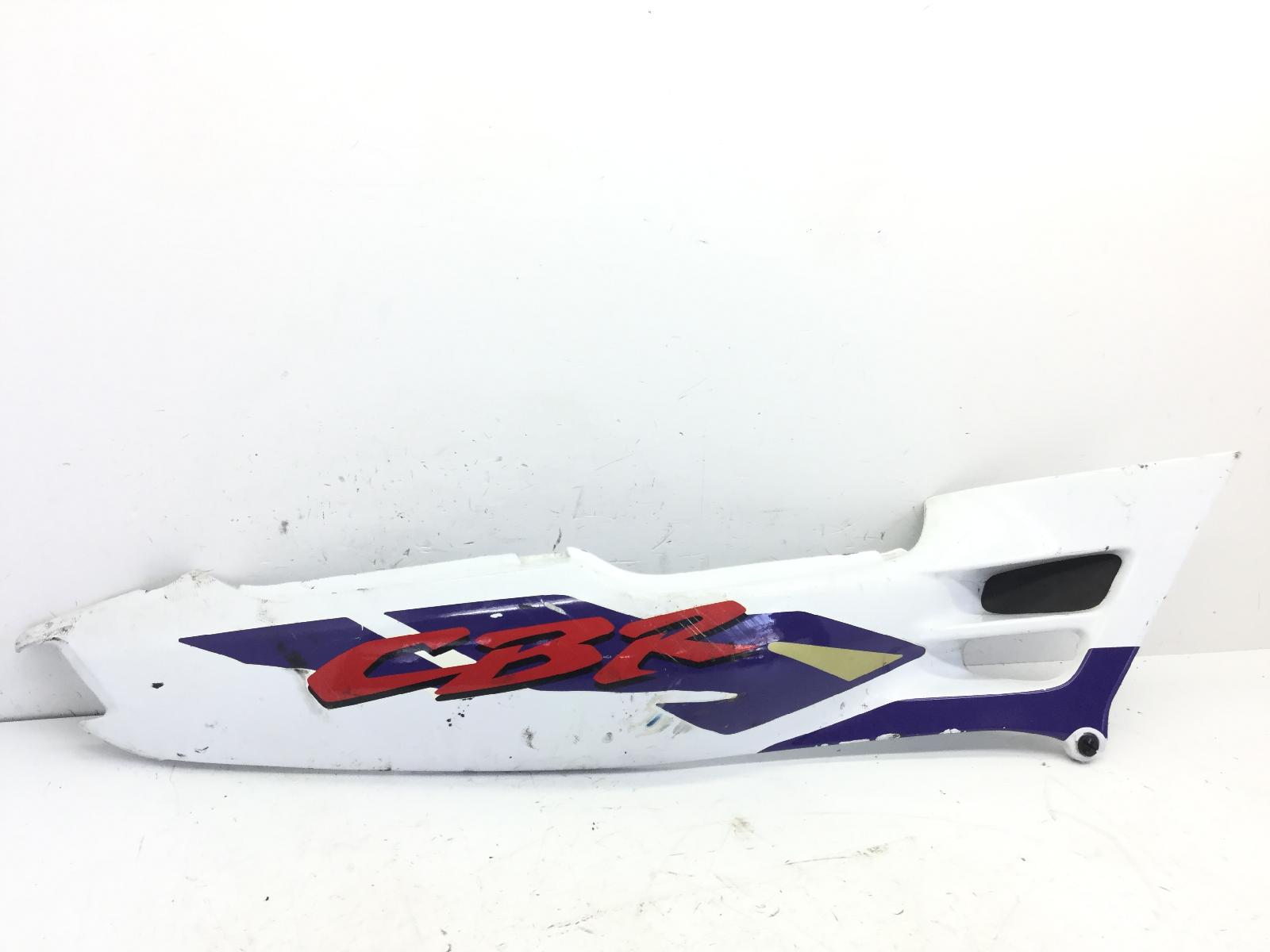 Honda cbr f 600 carena fiancata posteriore destra - crepa 1995 1996 nd