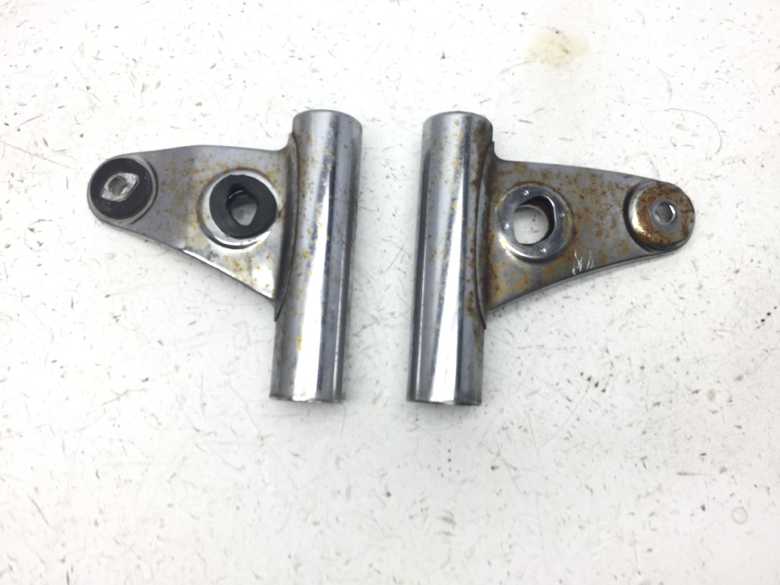 Kawasaki z 400 coppia supporti faro fanale frecce anteriori con difetto 1980 1980 k4e