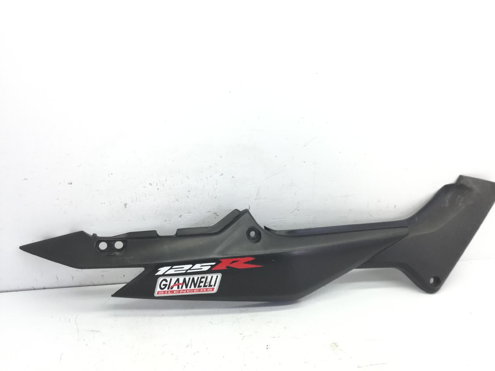 Honda cbr r 125 carena fiancata posteriore destra - rottura 2004 2006 jc34a