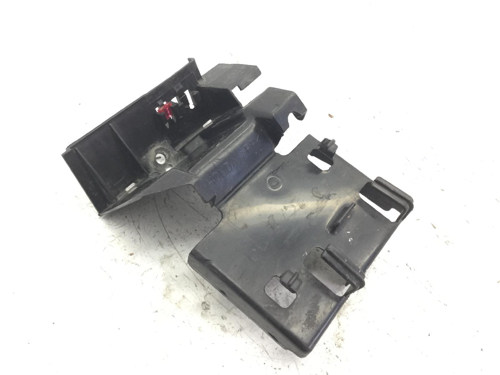Honda cbr r 125 carena coperchio tappo vano batteria e porta fusibili 2004 2006 jc34a