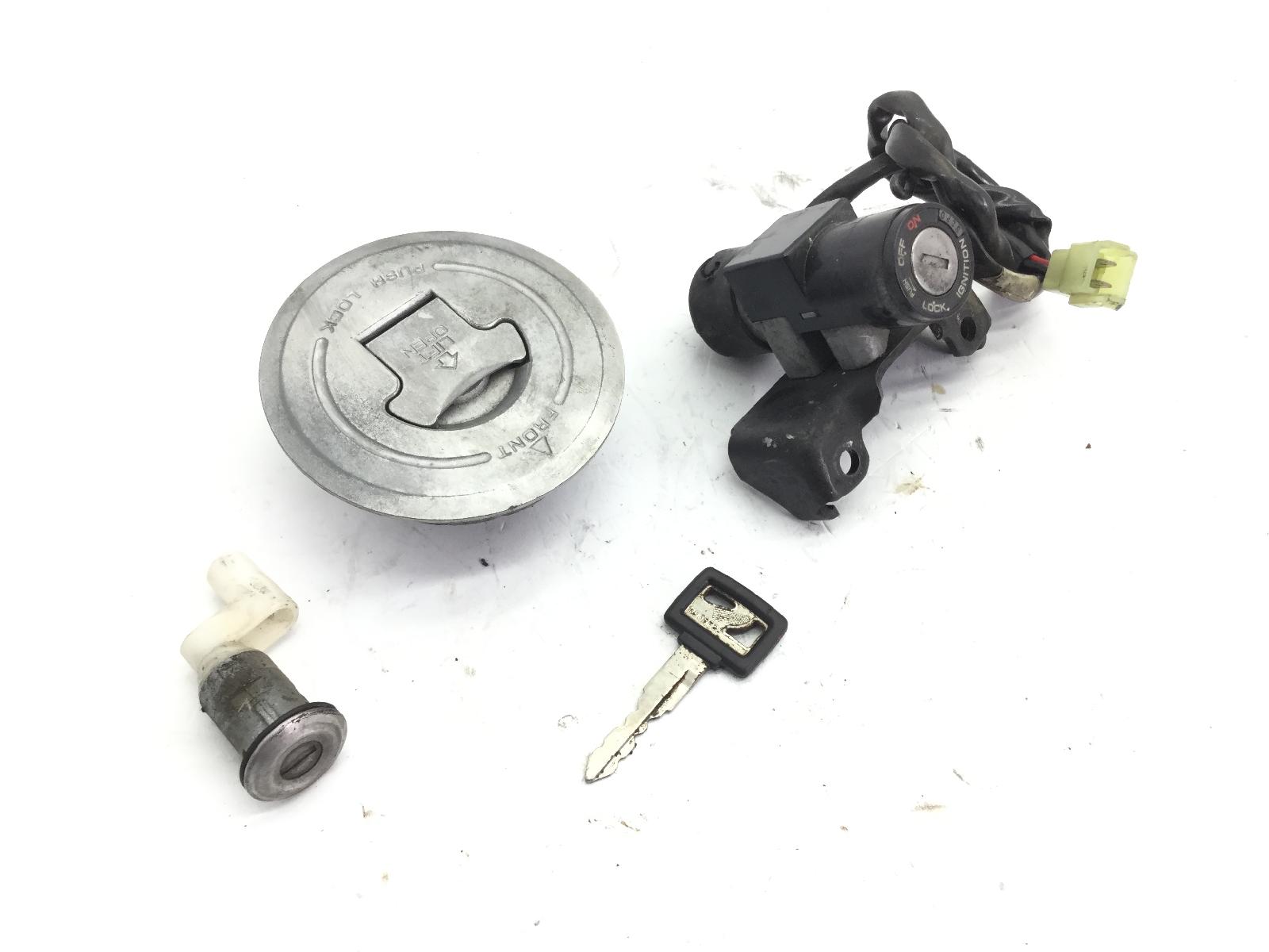 Honda cbr r 125 blocchetto accensione chiave serratura e tappo serbatoio 2004 2006 jc34a