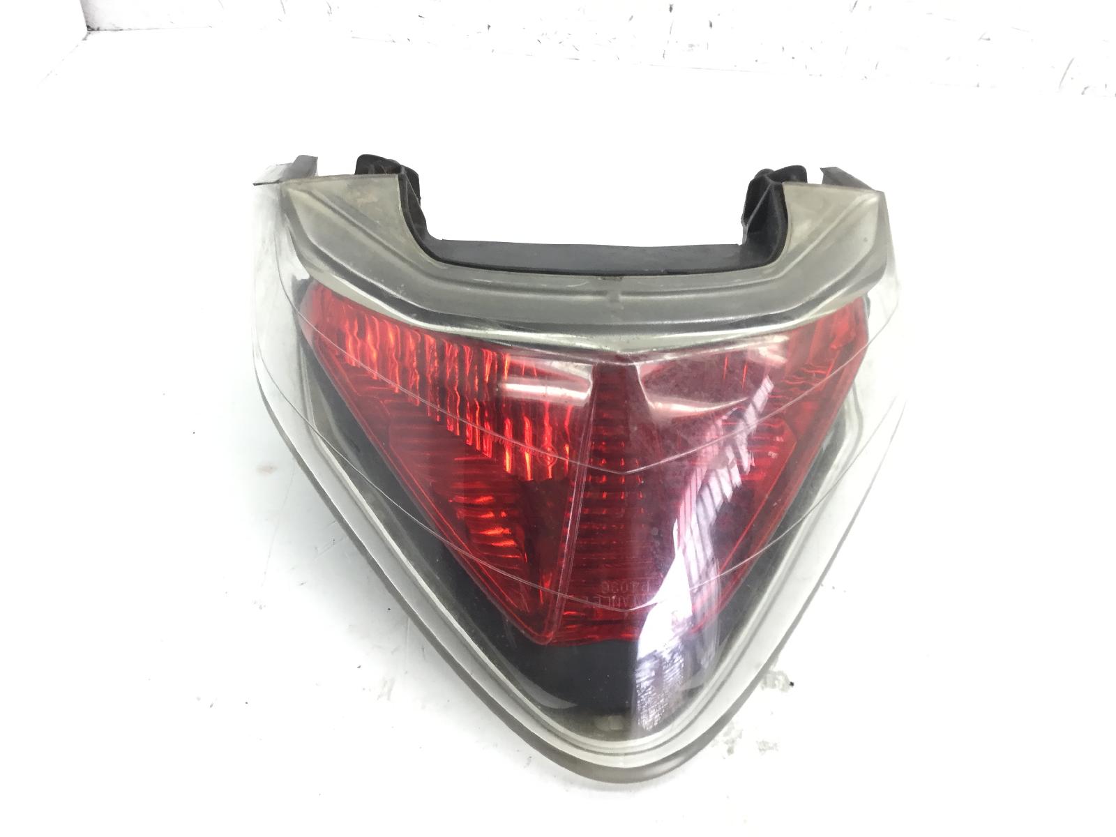 Honda cbr r 125 faro fanale posteriore 2004 2006 jc34a