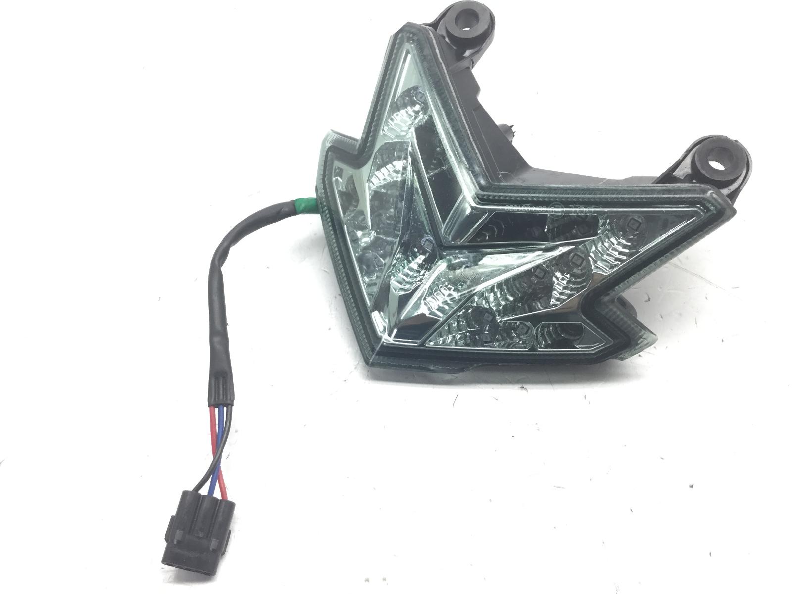 Kawasaki z800 z 800 faro fanale posteriore con piccola rottura su gemma 2013 2016 zr800ccda