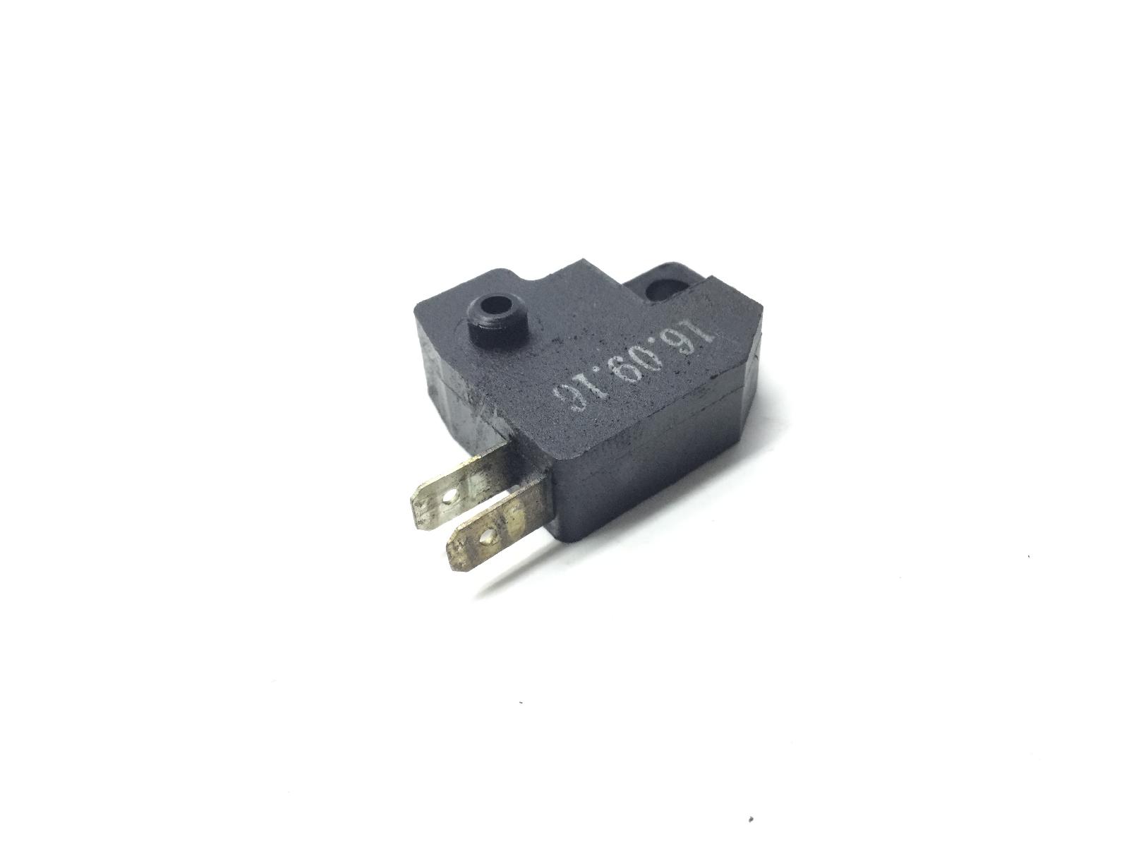 Sym symphony st e4 125 sensore stop microstop freno anteriore destro 2016 2016 lxmxba30i