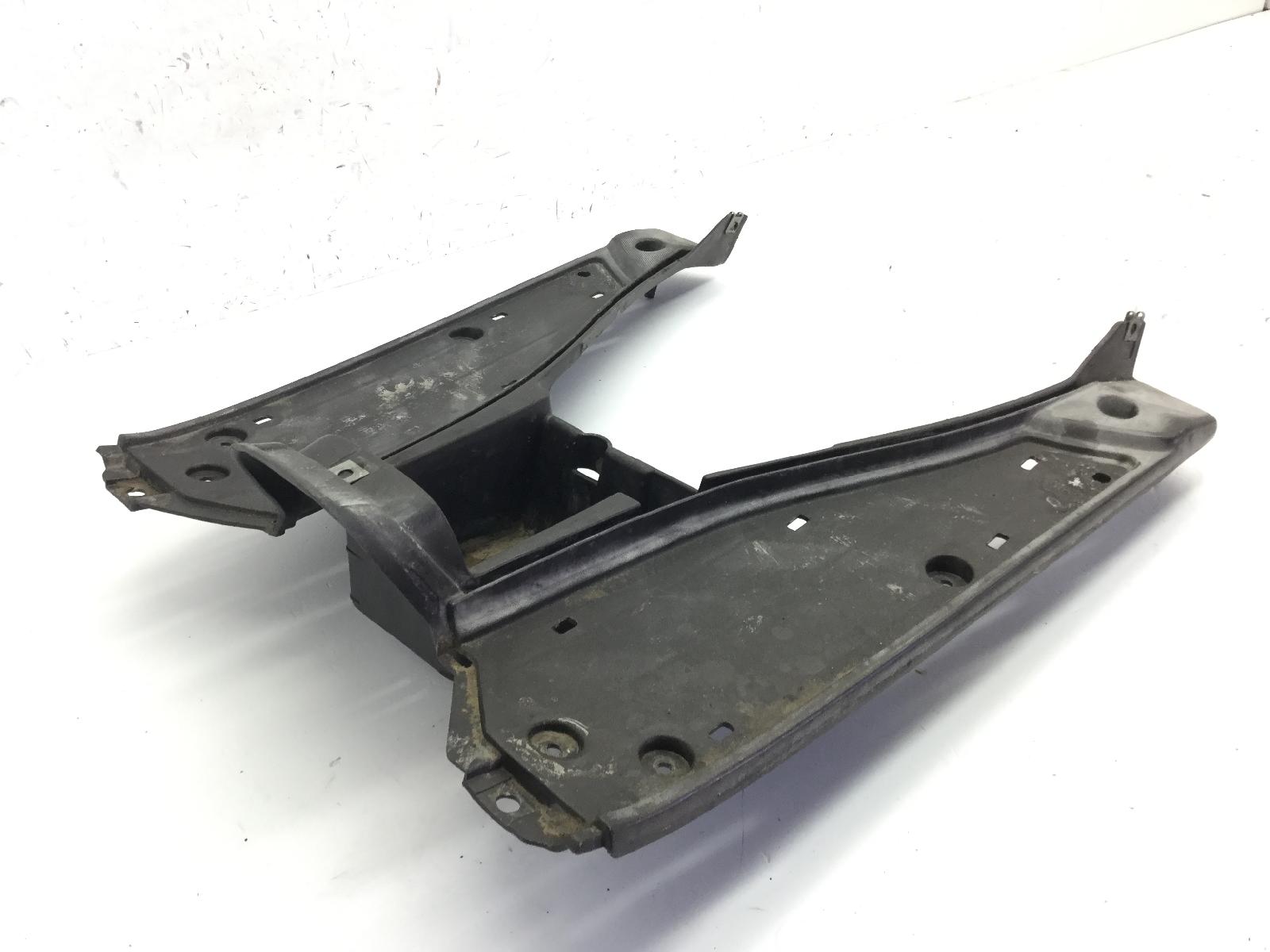 Aprilia sr ditech ie 50 carena pedana pavimento poggiapiedi 2000 2004 rlb