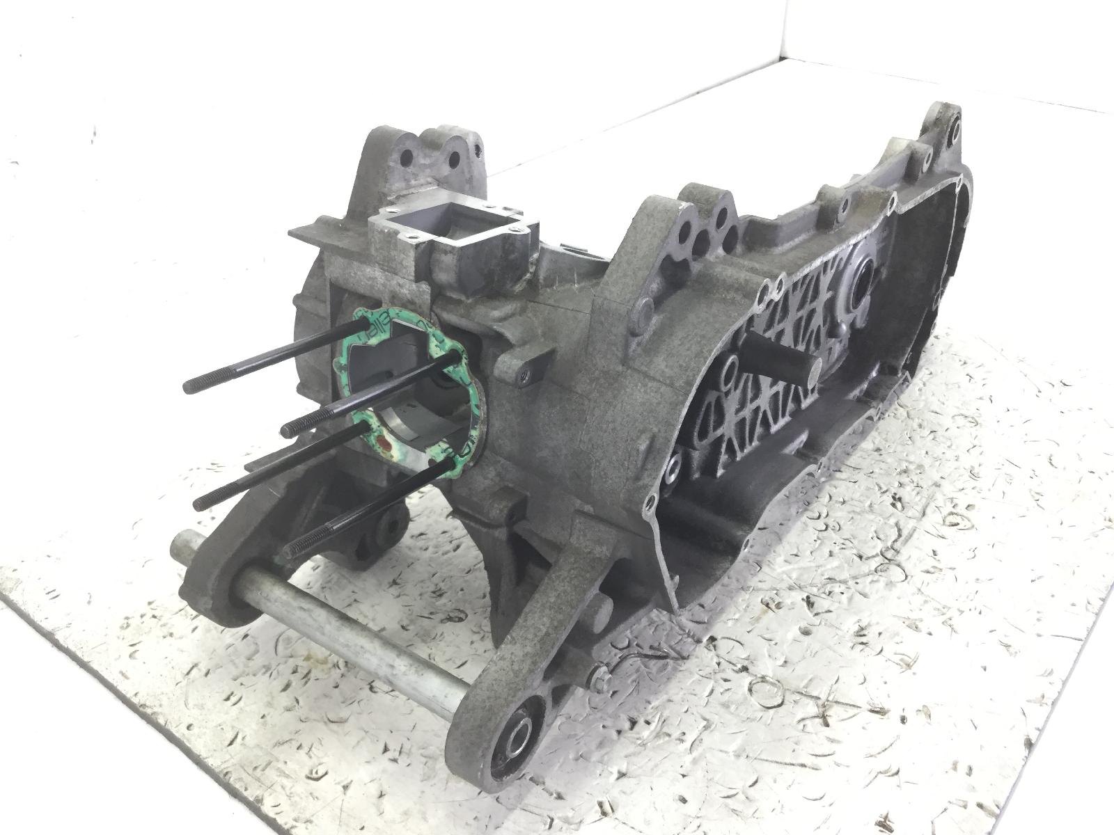 Aprilia sr ditech ie 50 carter motore vuoto mod: a0j 2000 2004 rlb10