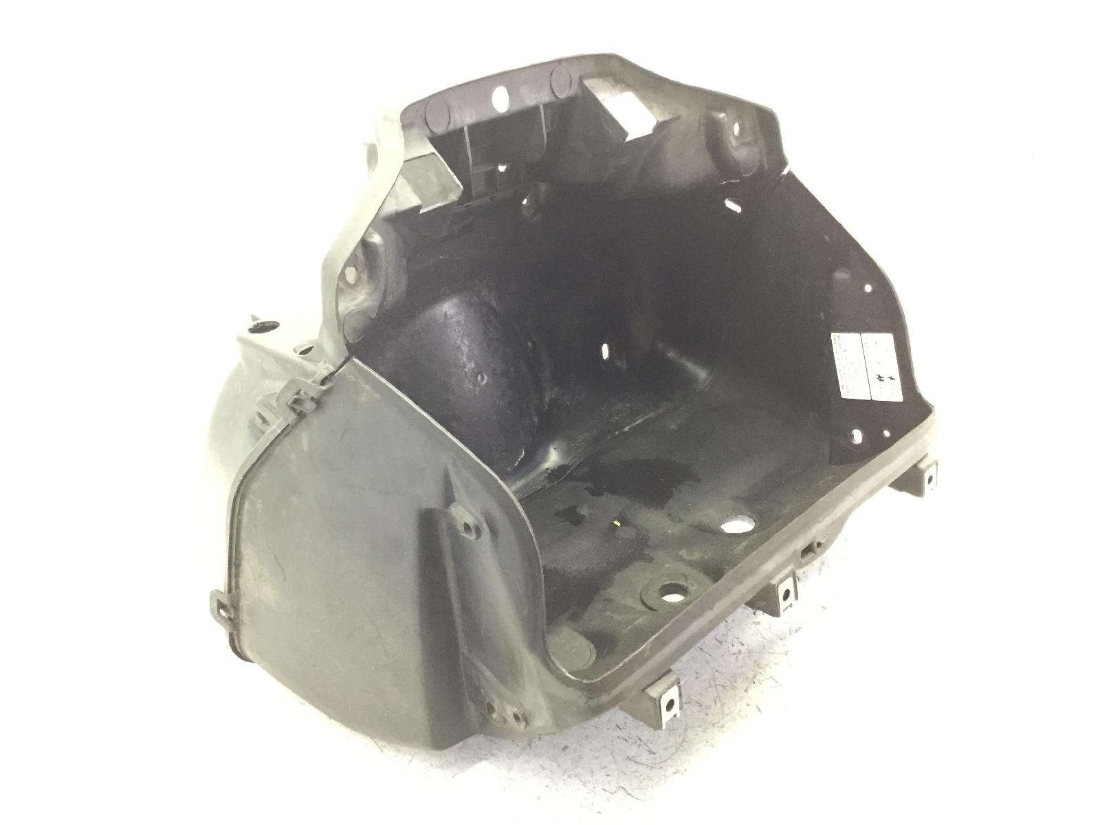 Piaggio hexagon 2t lx 125 carena vano bauletto porta casco 1998 1999 m0500