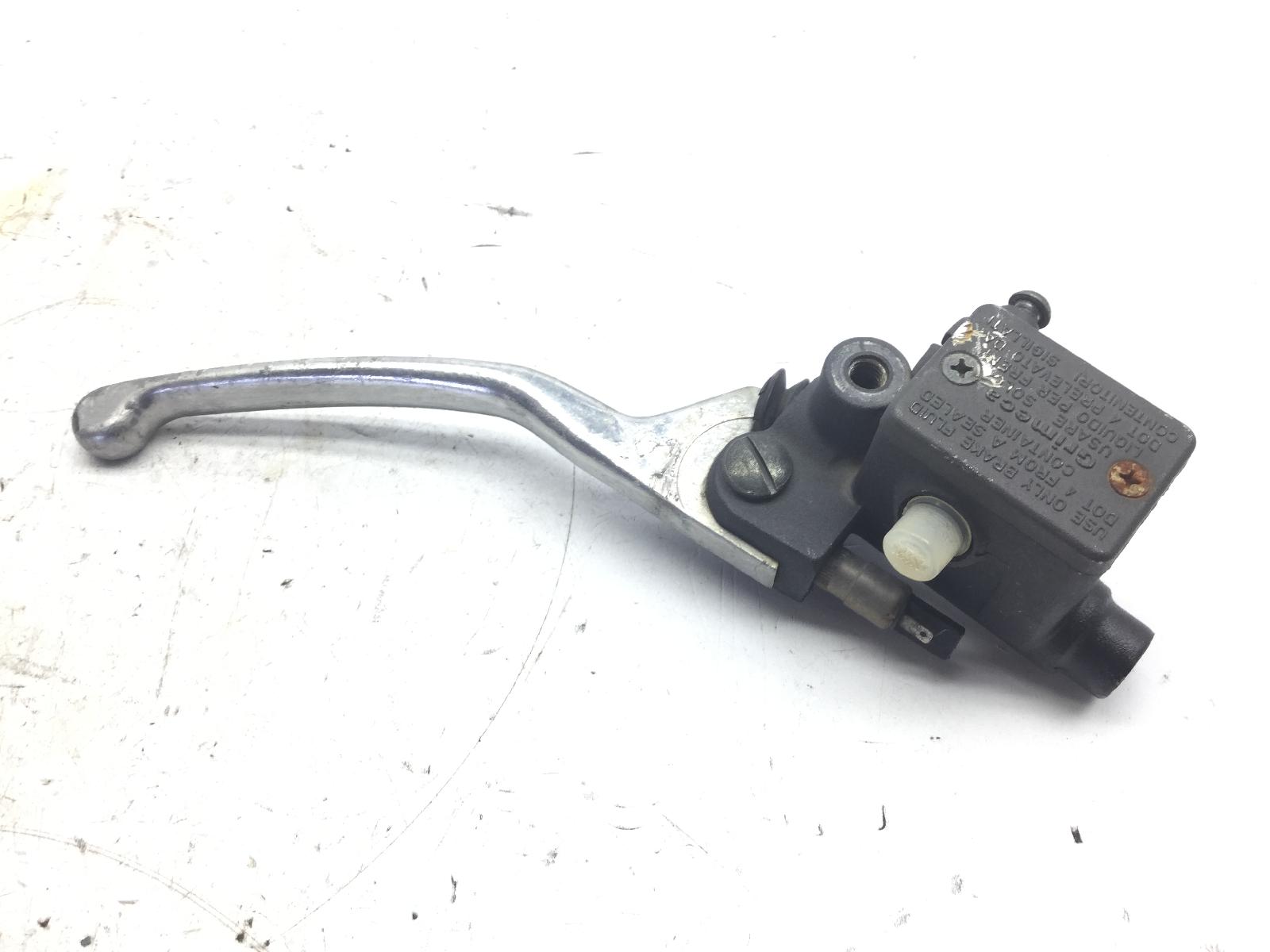 Piaggio hexagon 2t lx 125 pompa freno anteriore destra con gommino rotto 1998 1999 m0500