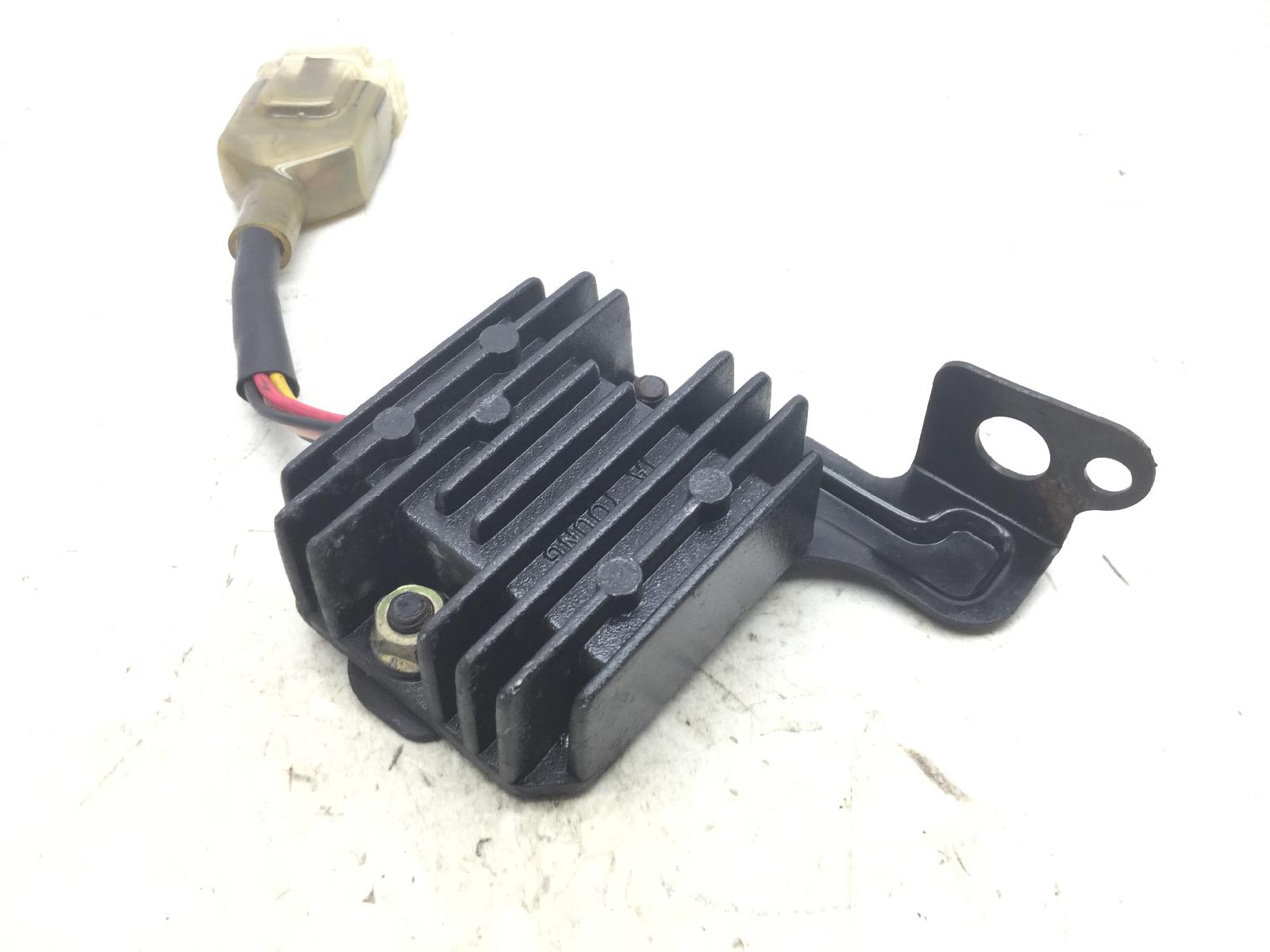 Kymco agility r16 125 regolatore di tensione corrente 2008 2008 c20000