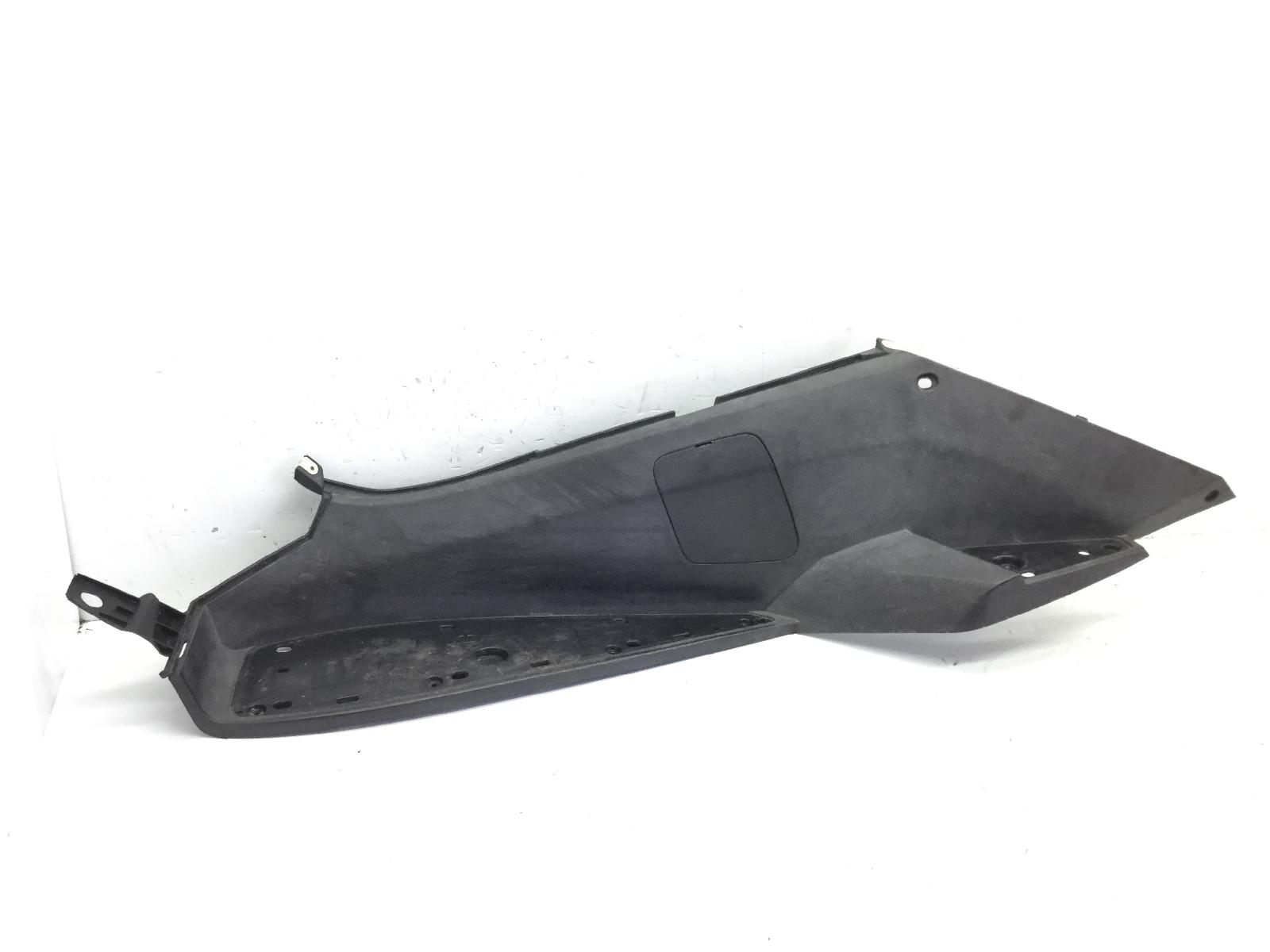 Peugeot satelis 250 carena pedana pavimento poggiapiedi sinistra 2009 2009 vgaj2adaa