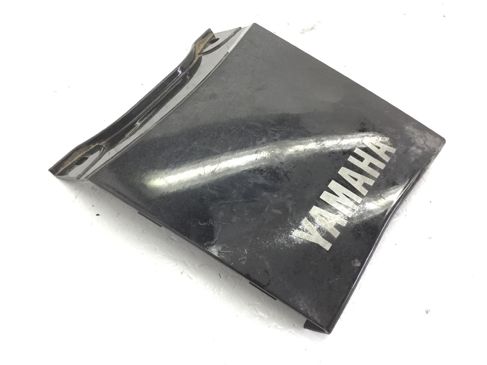 Yamaha ybr 125 carena coperchio chiusura fianchetti posteriori 2010 2012 re052