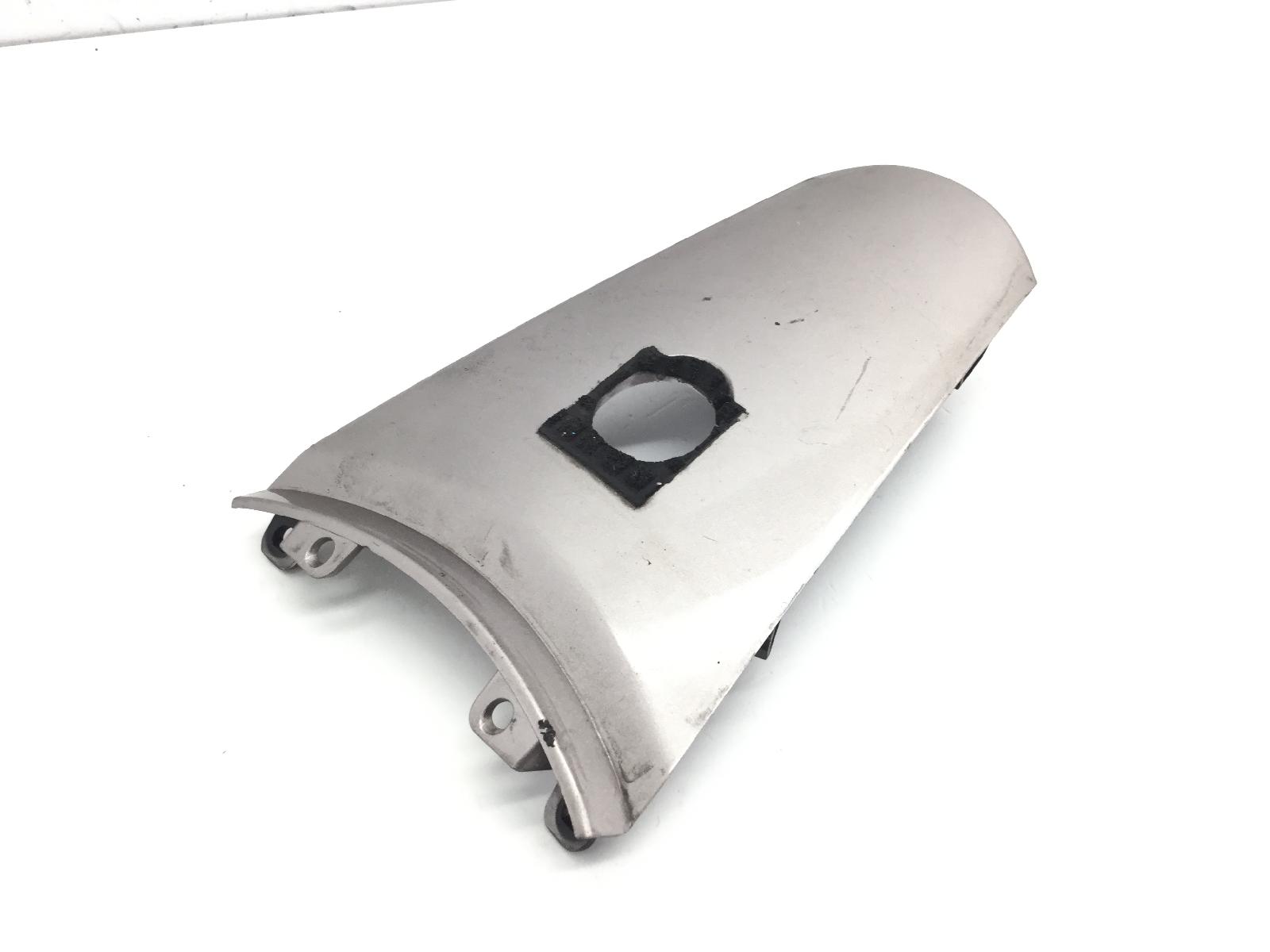 Suzuki sixteen 150 carena coperchio fiancate posteriori - piccola crepa 2011 2011 cp111