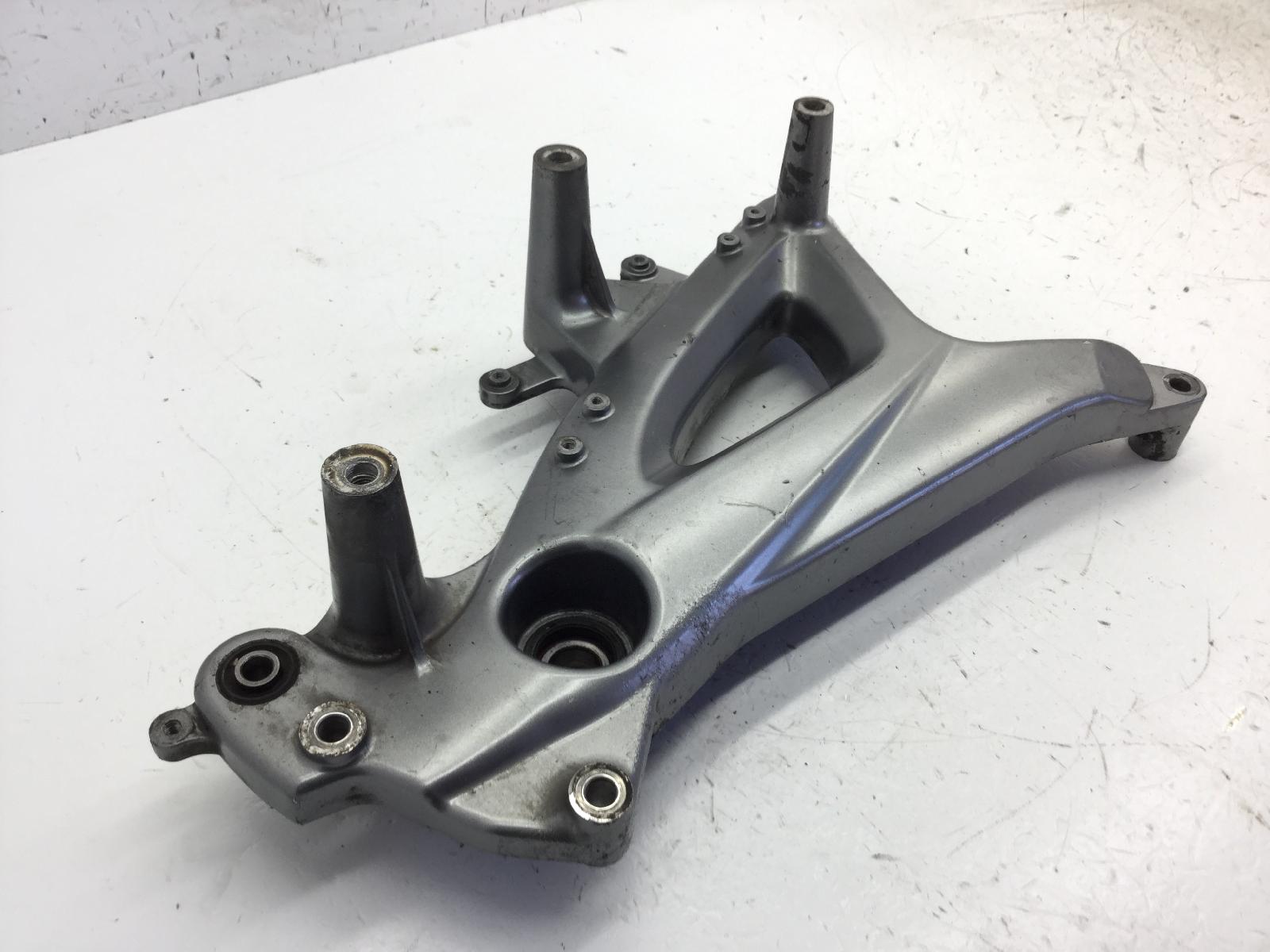 Kymco people gti 300 staffa supporto scarico marmitta 2014 2014 v40020