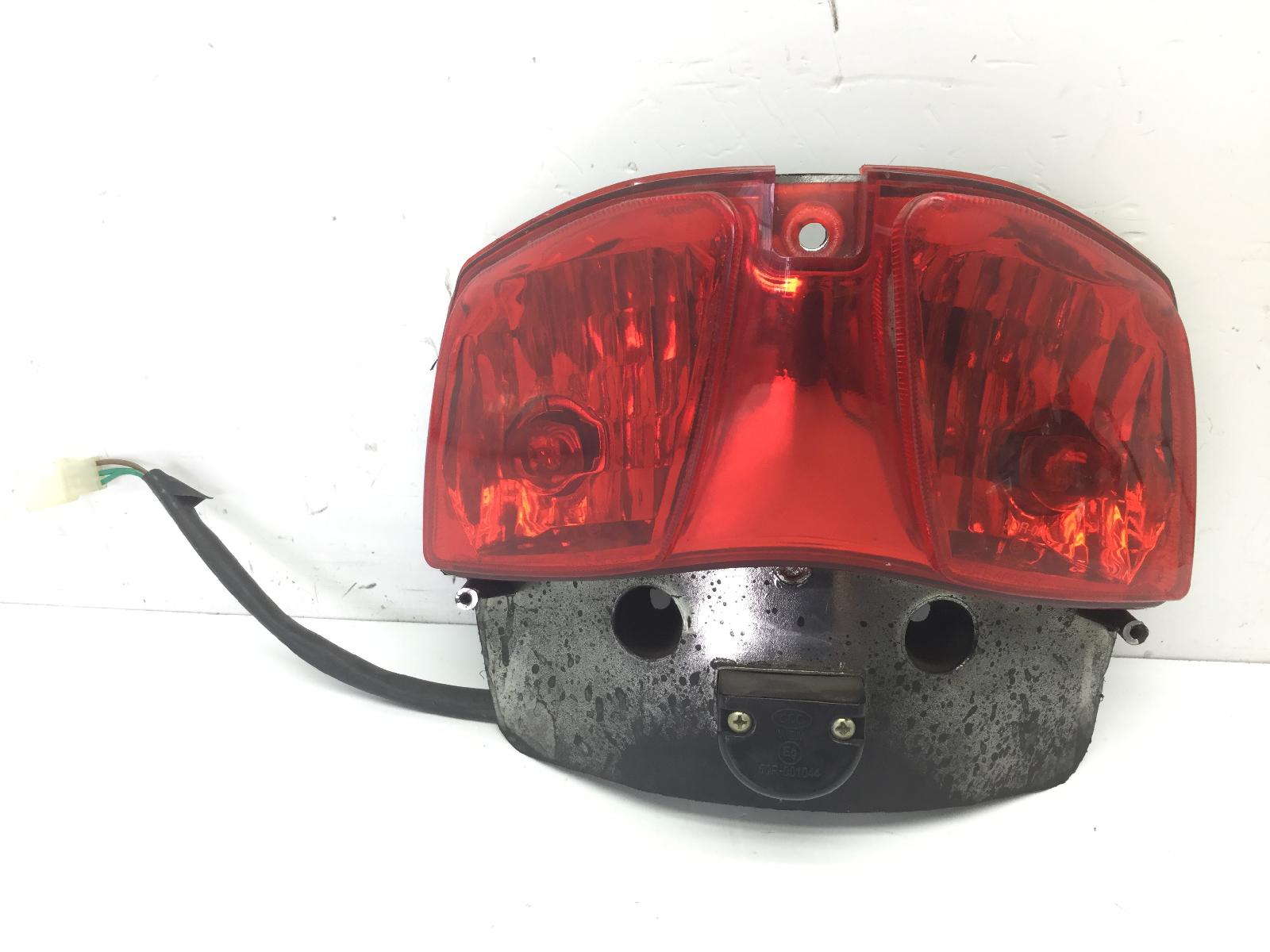 Dado motors dt t-12 125 faro fanale posteriore con luce portatarga 2007 2007 l5ytcpa151103012