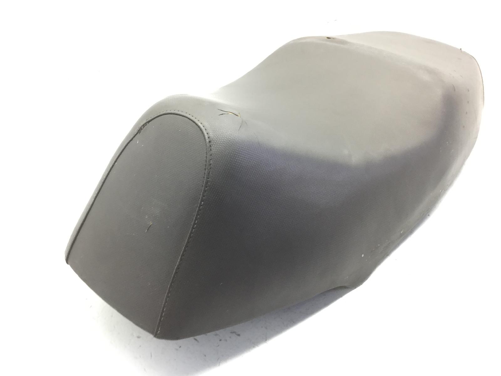 Daelim ns iii 3 125 sella saddle - difetti e piccoli strappi su fodera 2000 2001 kmysg125fky