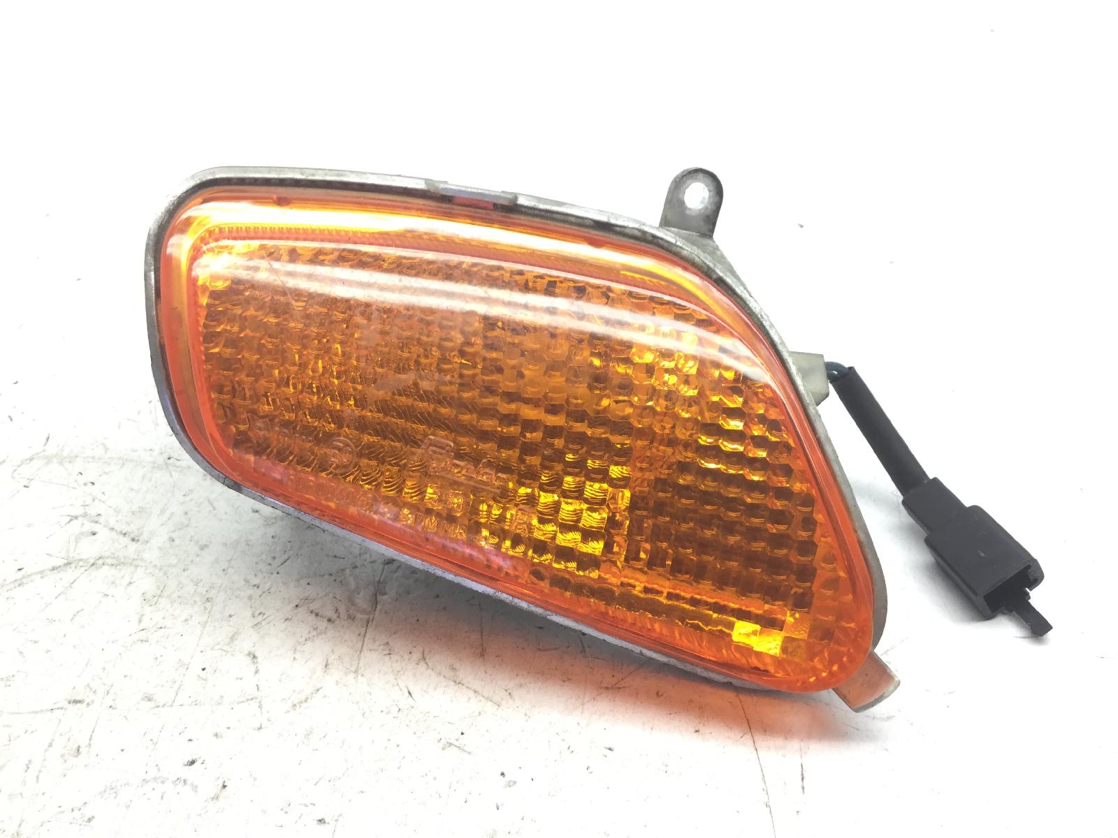 Daelim ns iii 3 125 freccia anteriore destra lampeggiatore indicatore 2000 2001 kmysg125fky