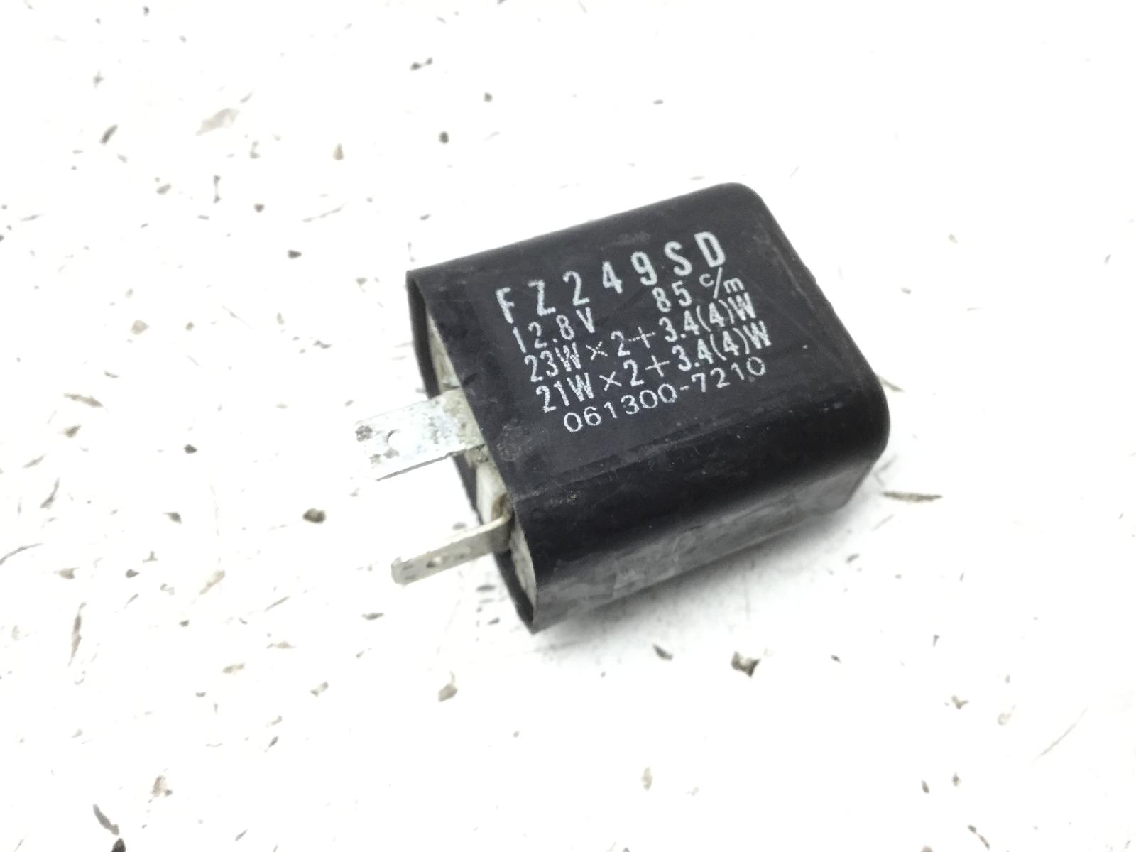 Kawasaki kl r a1 a3 650 rele' intermittenza frecce 1987 1989 kl650a
