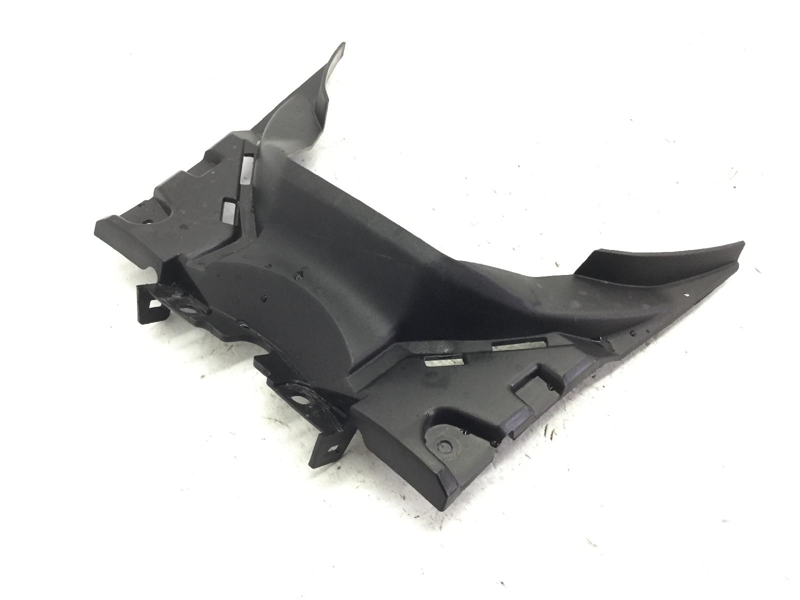 Yamaha x-max 300 coperchio inferiore centrale carena controscudo retroscudo 2018 2018 sh131