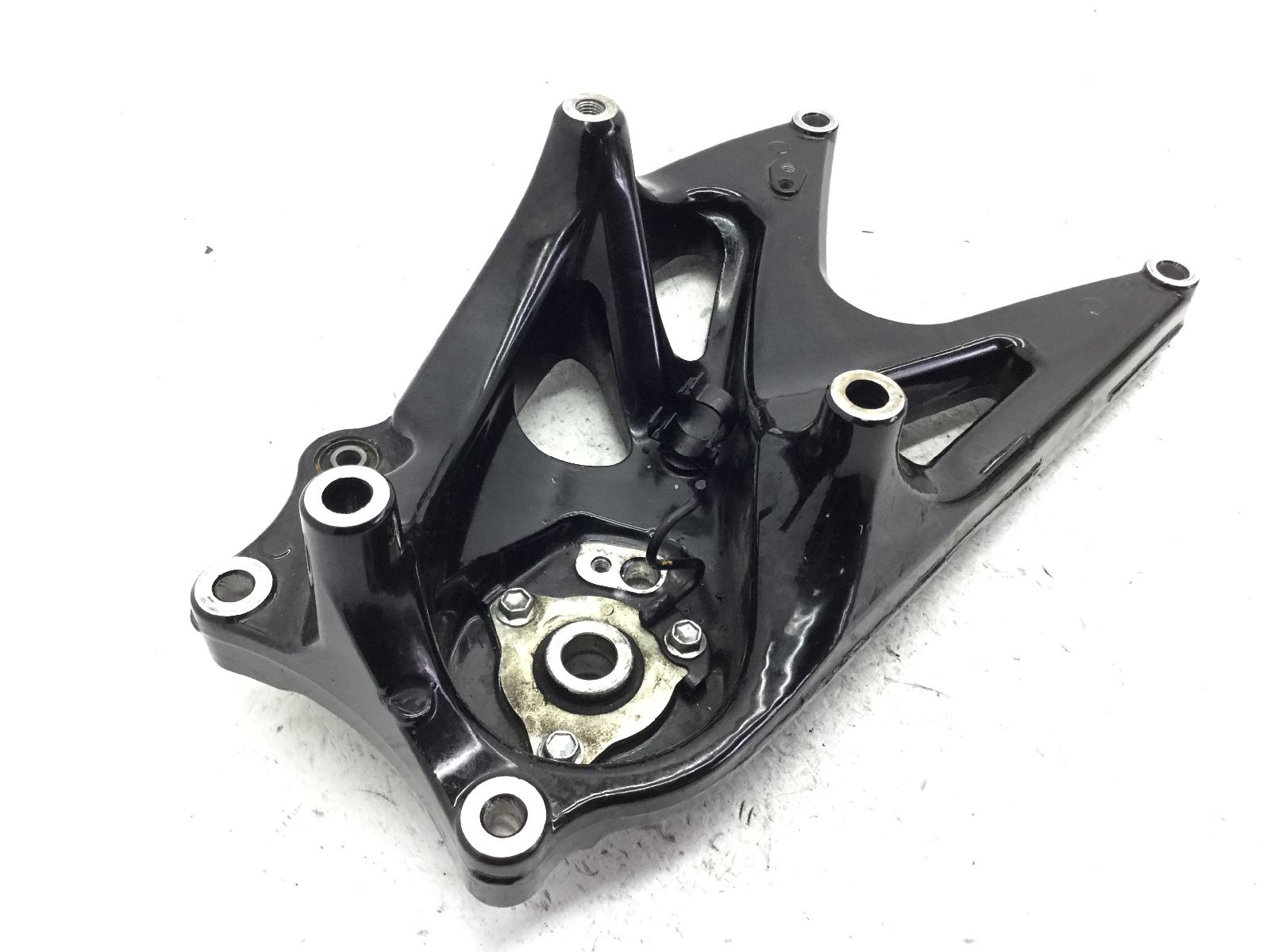 Yamaha n-max 150 staffa supporto scarico marmitta 2017 2017 sg431