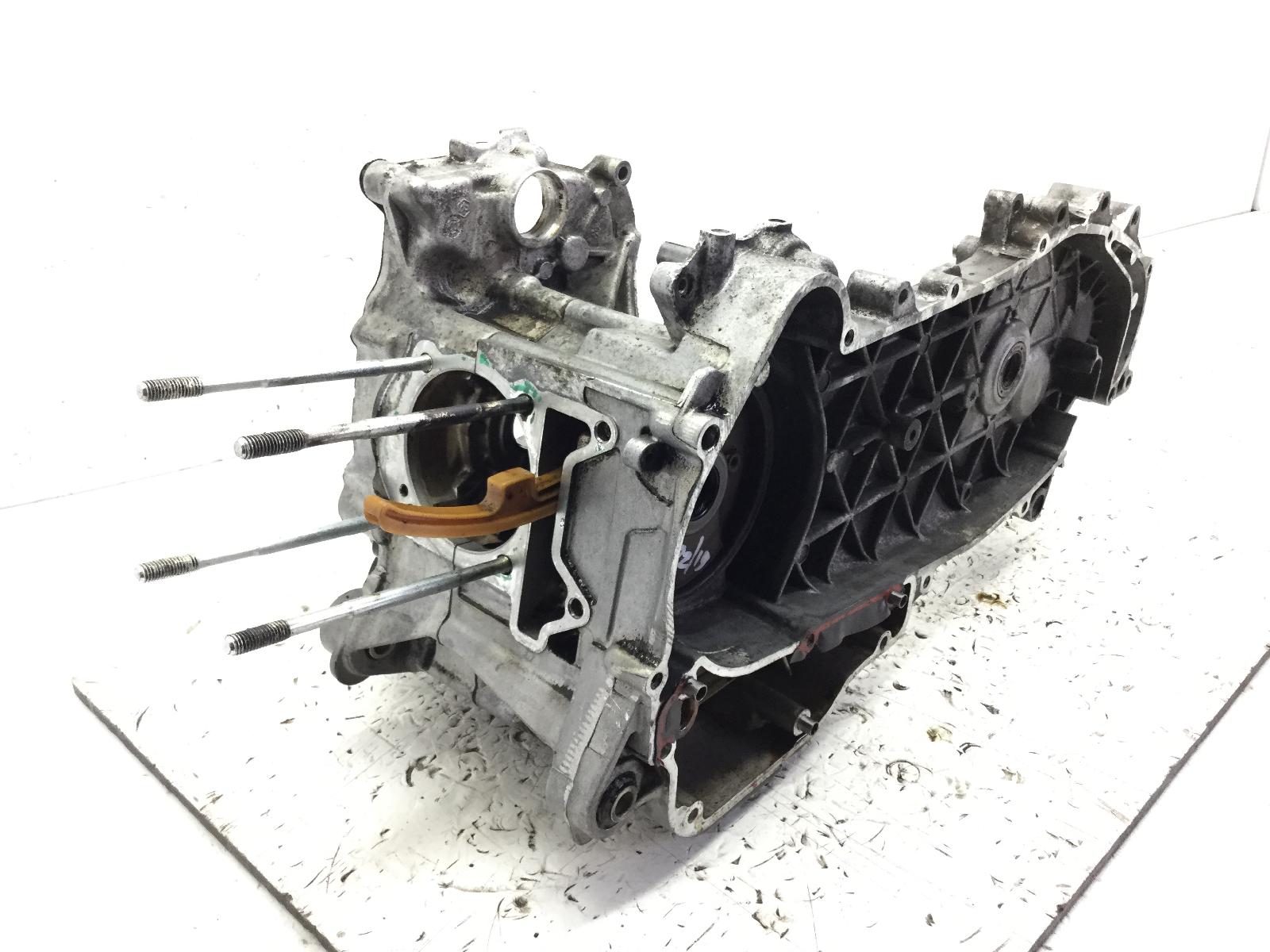 Piaggio mp3 ibrido 125 carter motore vuoto mod: m651m 2009 2010 m65100