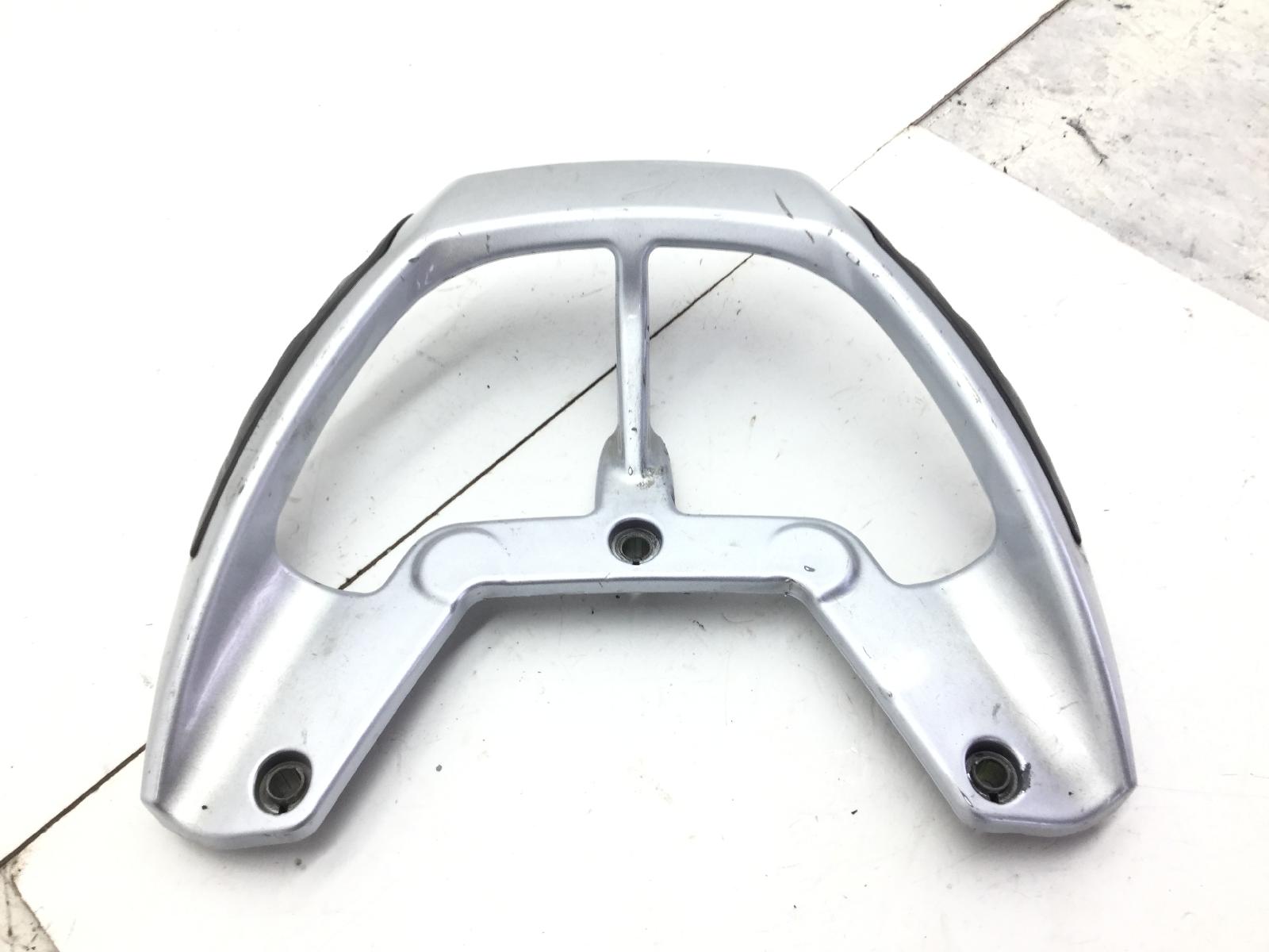 Aprilia sportcity one 125 maniglione posteriore portapacchi 2008 2011 sg000