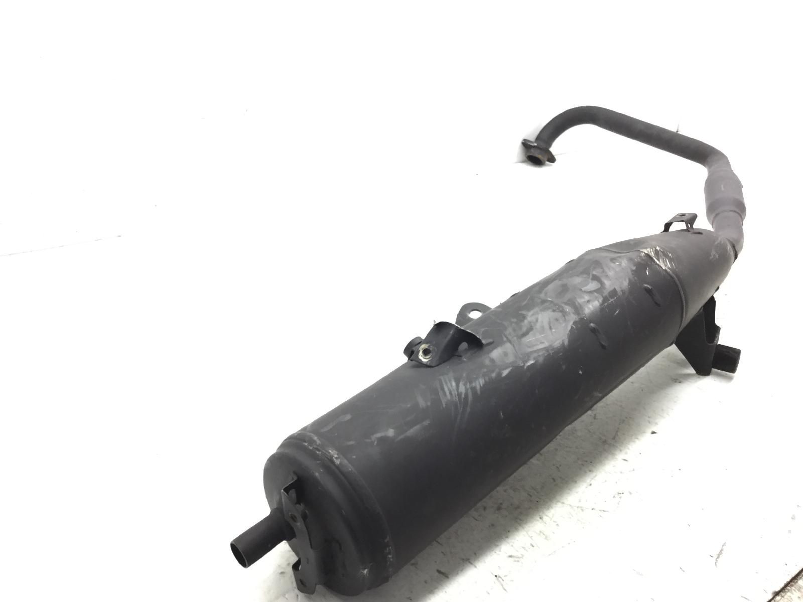 Yamaha ys 125 scarico marmitta con ammaccature e attacco piastra deformato 2017 2017 re331