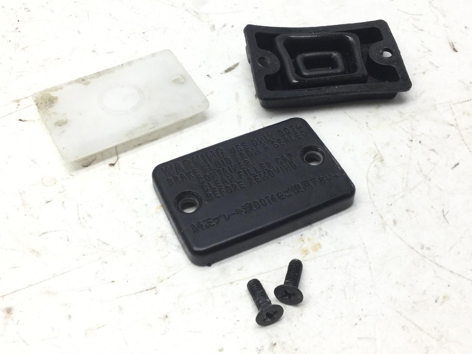 Yamaha ys 125 coperchio pompa freno anteriore destra 2017 2017 re331