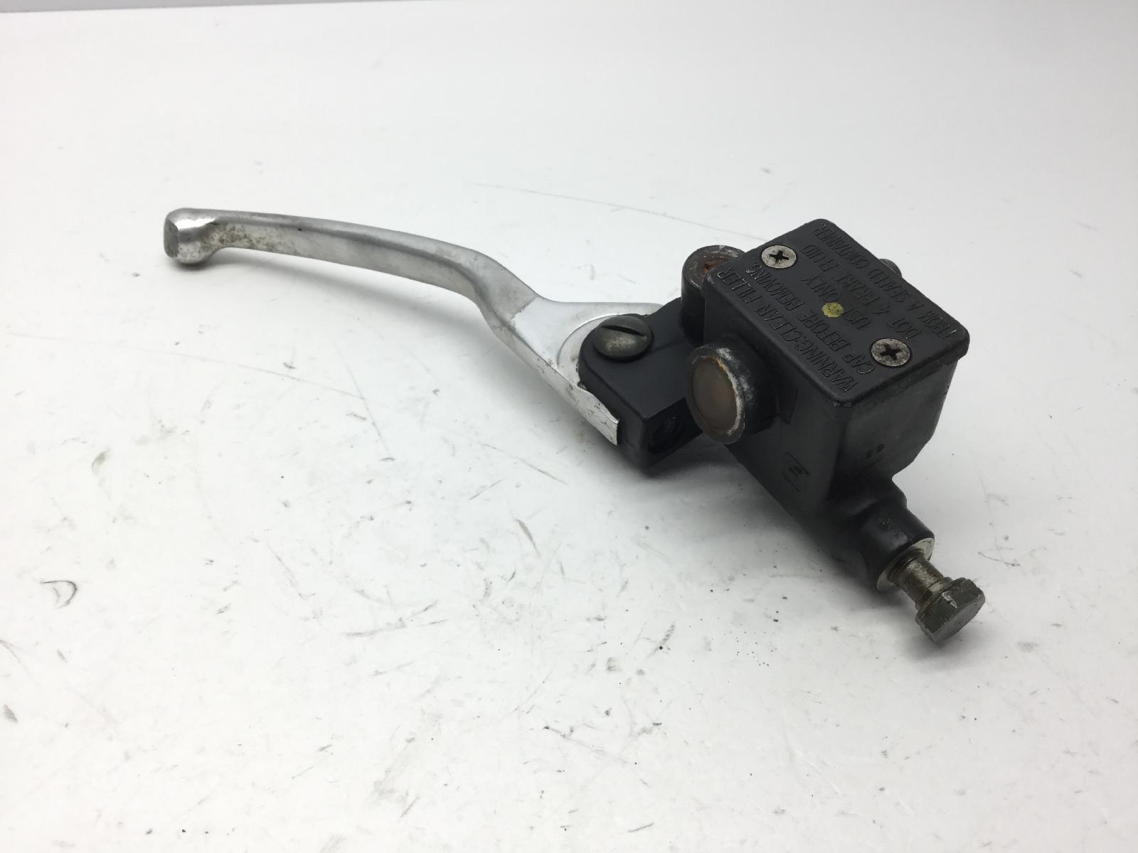 Piaggio vespa lx euro 3 150 pompa destra freno anteriore con leva 2006 2008 m44400