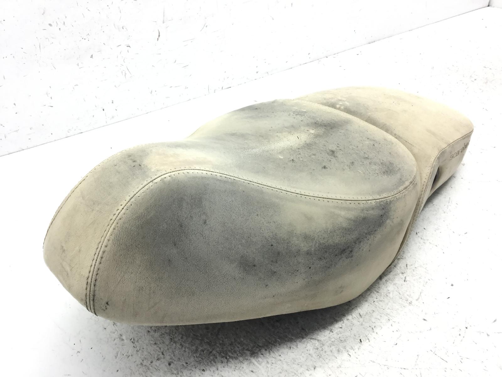 Aprilia scarabeo 4t 4v 50 sella saddle - piccolo difetto su fodera 2014 2017 tgg00