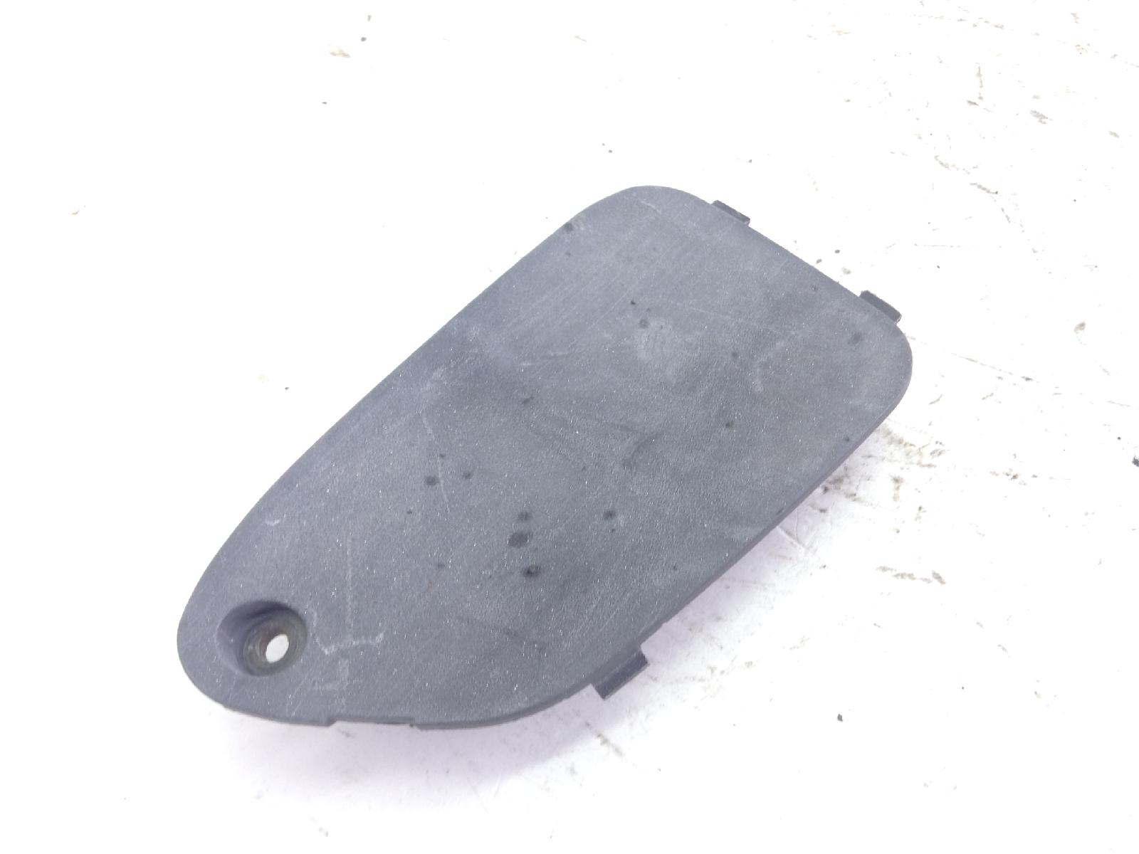 Piaggio beverly 125 tappo coperchio ispezione pedana destro 2005 2007 m28400