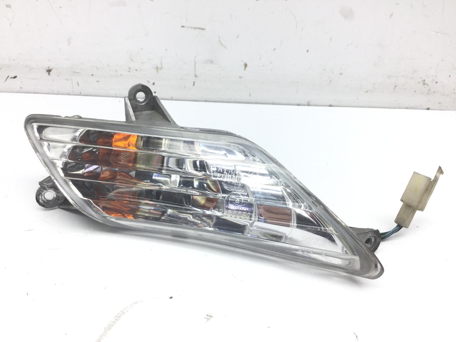 Sym hd eu2 200 freccia anteriore destra lampeggiatore indicatore 2003 2004 rfglh18w64s