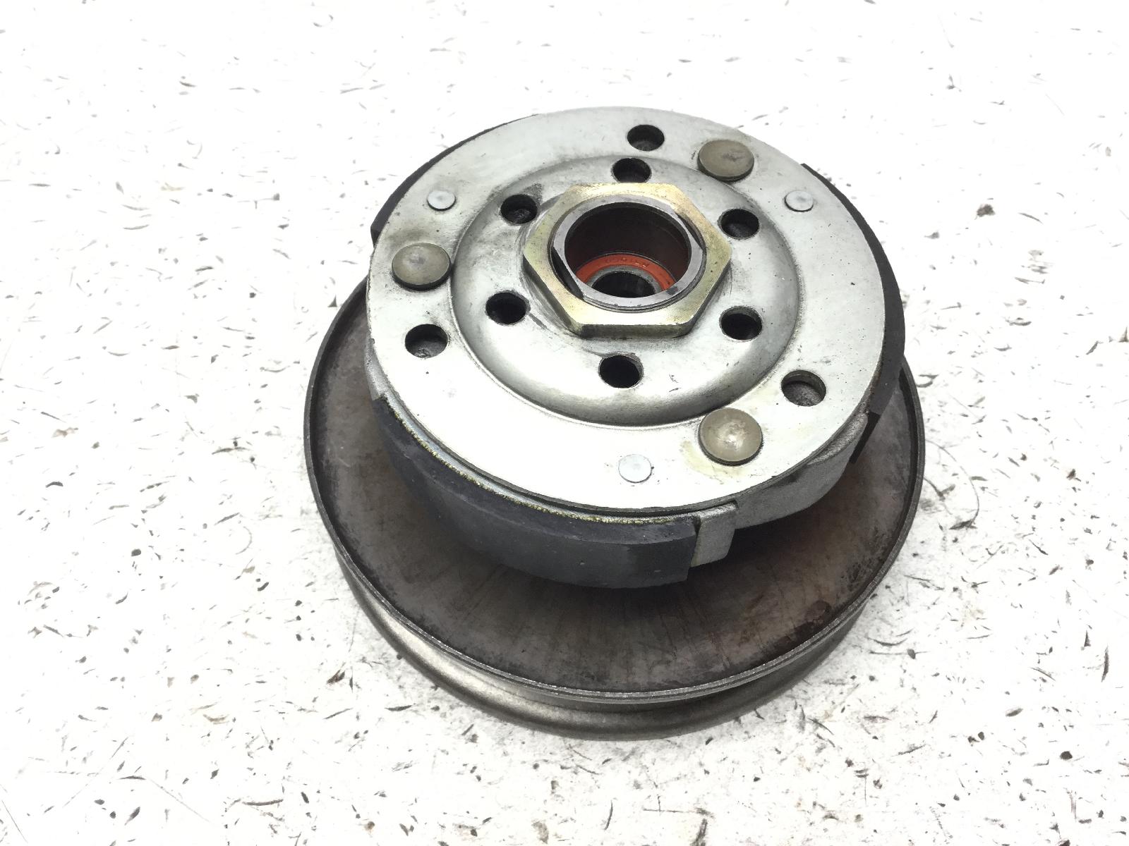 Piaggio fly 4t 50 frizione e correttore di coppia 2008 2011 c44500